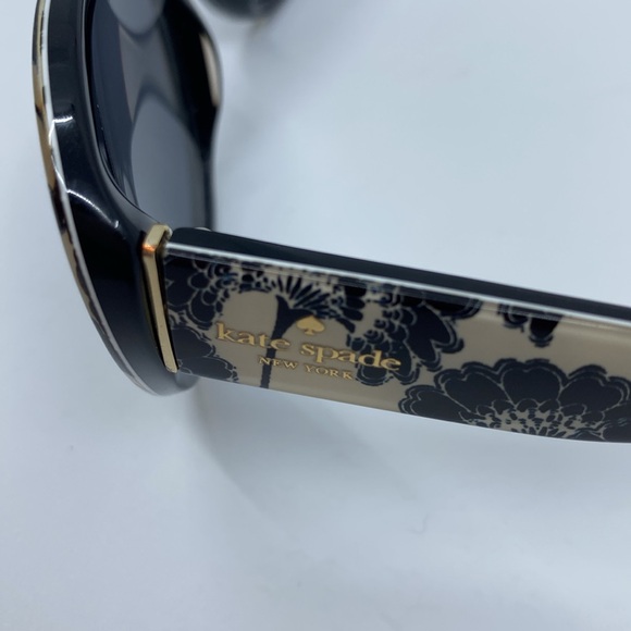 Kate Spade signature cat eye look black and white flower sunglasses frame - Picture 4 of 6